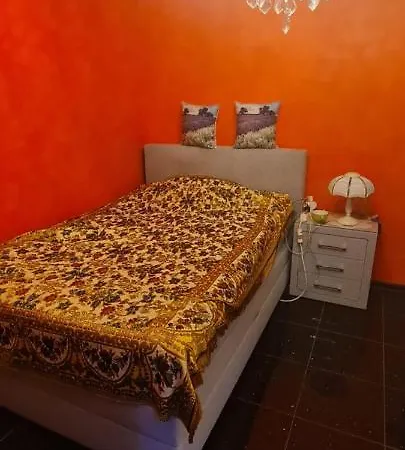 Super Luxury Room For Two In The Center Of Burgas ホームステイ ブルガス
