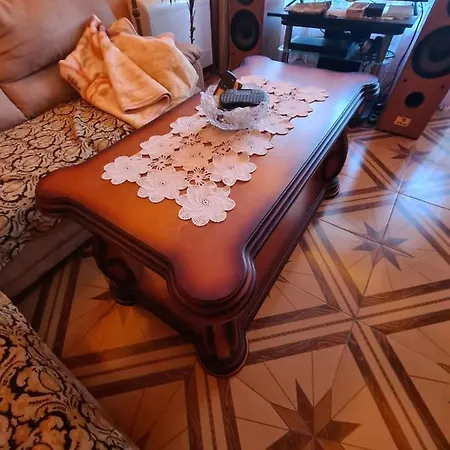 Super Luxury Room For Two In The Center Of Burgas ホームステイ *